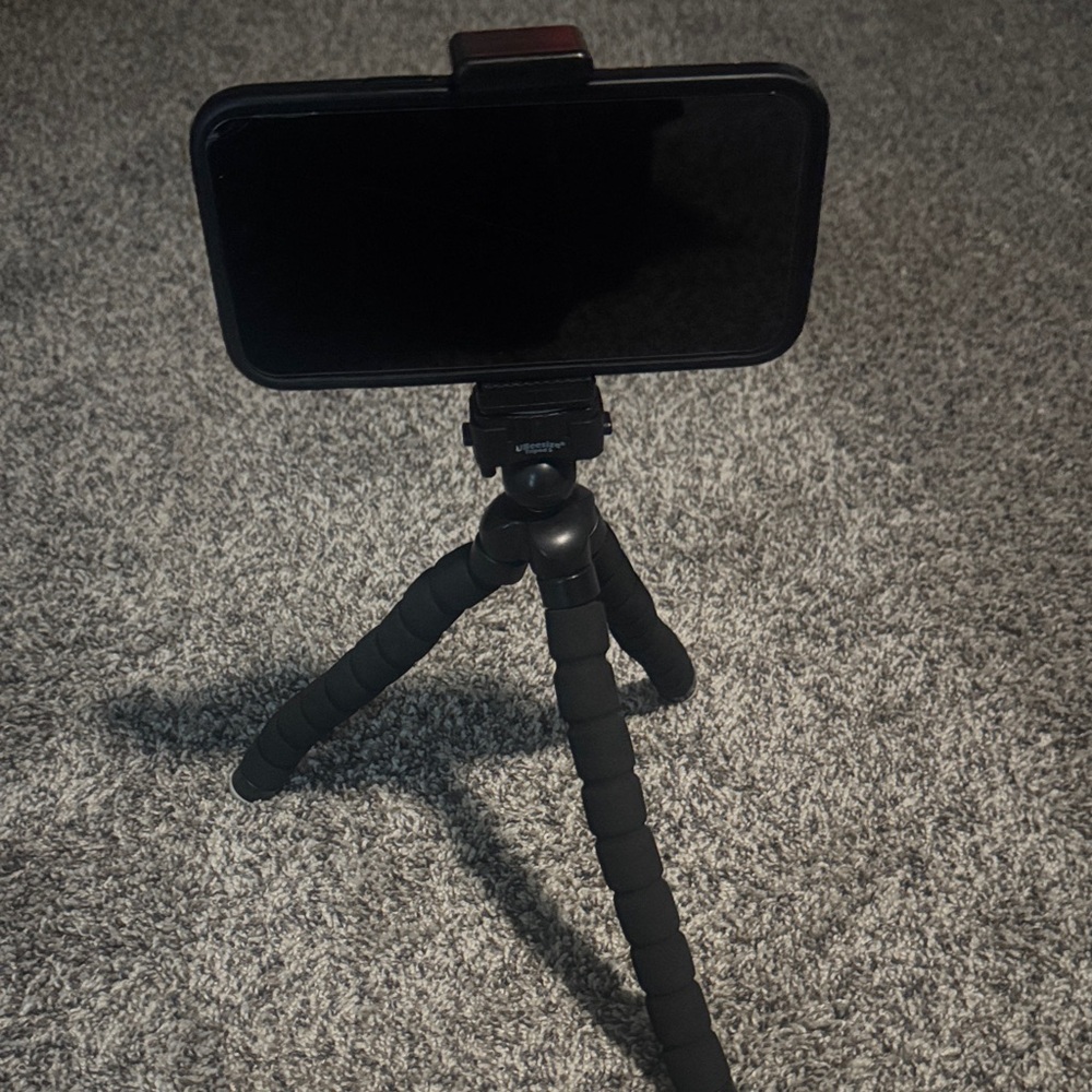 Flexible Black Tripod for Smartphones